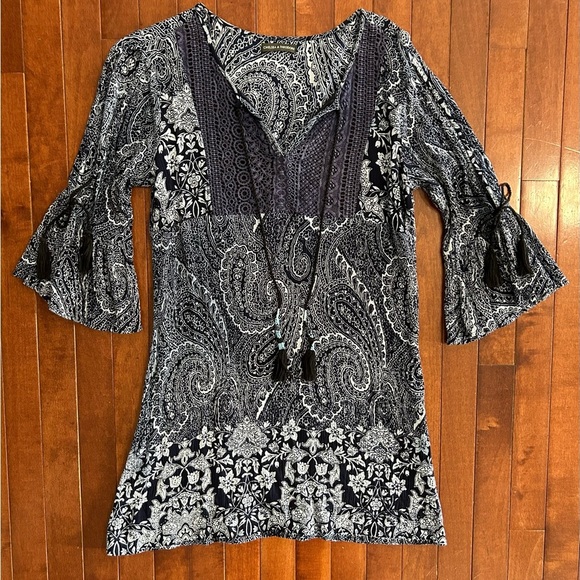 Chelsea & Theodore Navy Blue Paisley Women's Tunic Top Size Small - Picture 2 of 7